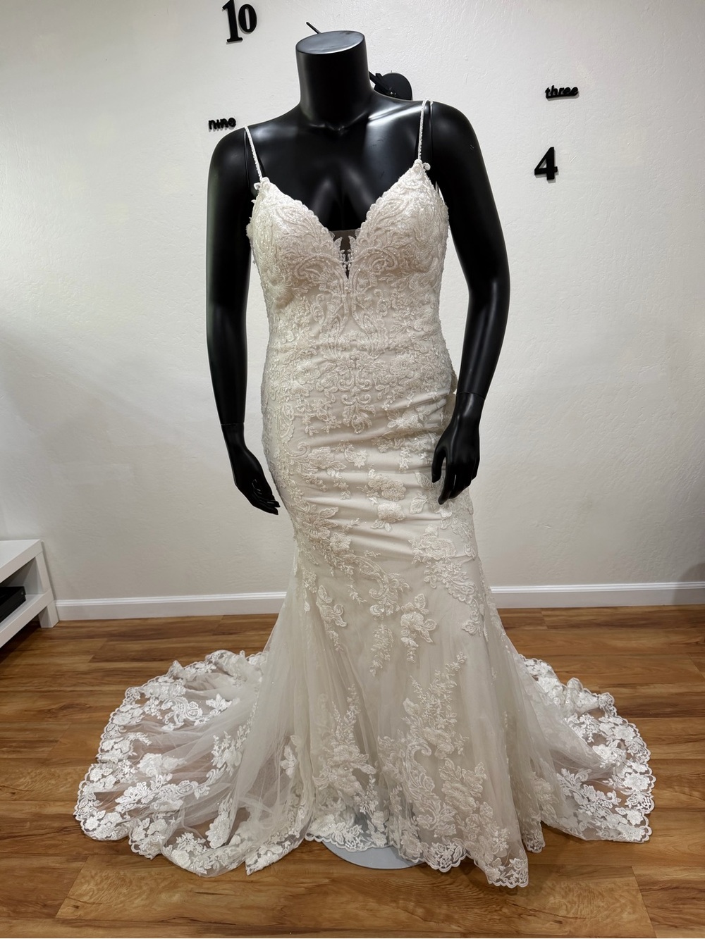 Justin Alexander 88243 Mermaid Lace Wedding Dress Size 16 Ivory